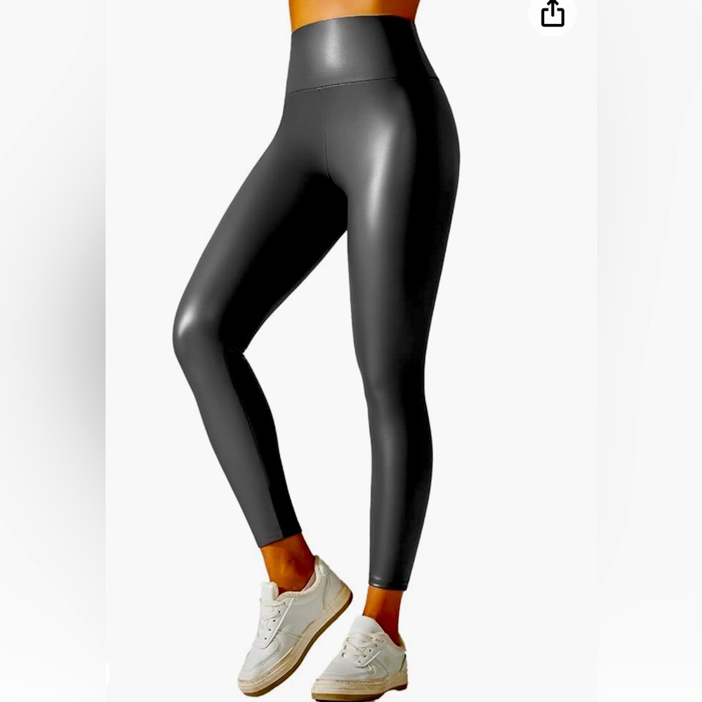 Seven7 Ultra High Rise Coated Sculpted Legging Large in Grey